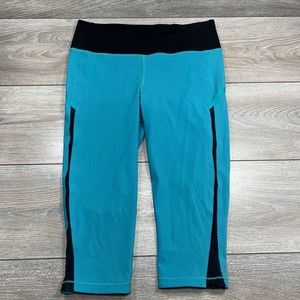 LuLuLemon Women’s Size 8 Smooth Stride Crop 17” Leggings Viridian Green Black